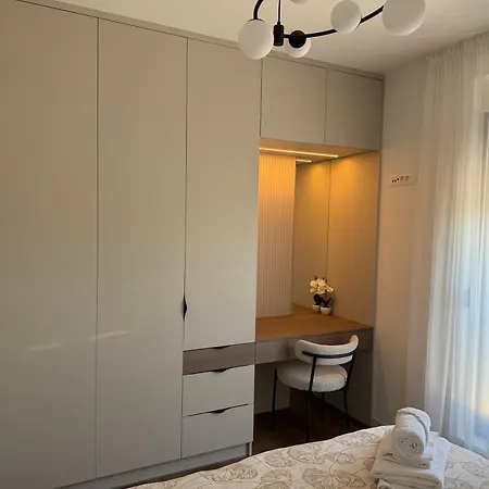 Amoris - Luxury Penthouse With Private Rooftop & Jacuzzi 자다르